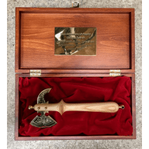 Hasičská sekerka v dárkové kazetě (4)