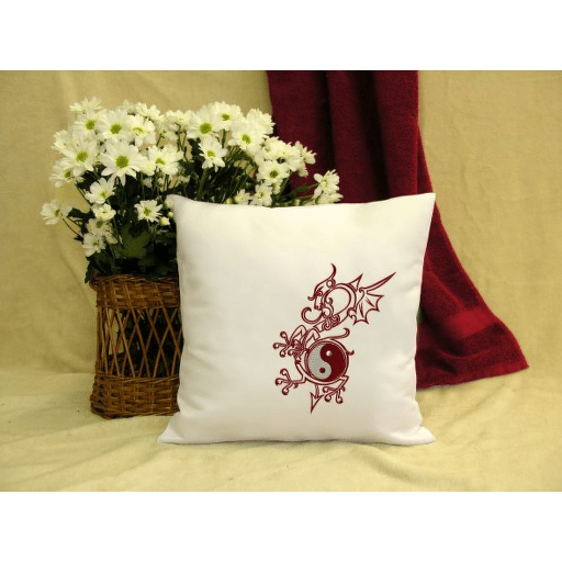 Vyšívaný saténový polštářek - motiv drak jing jang_červený